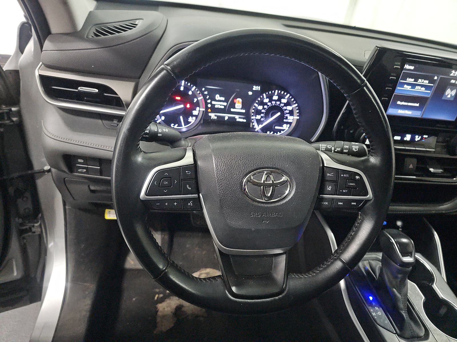 2022 Toyota Highlander XLE FWD