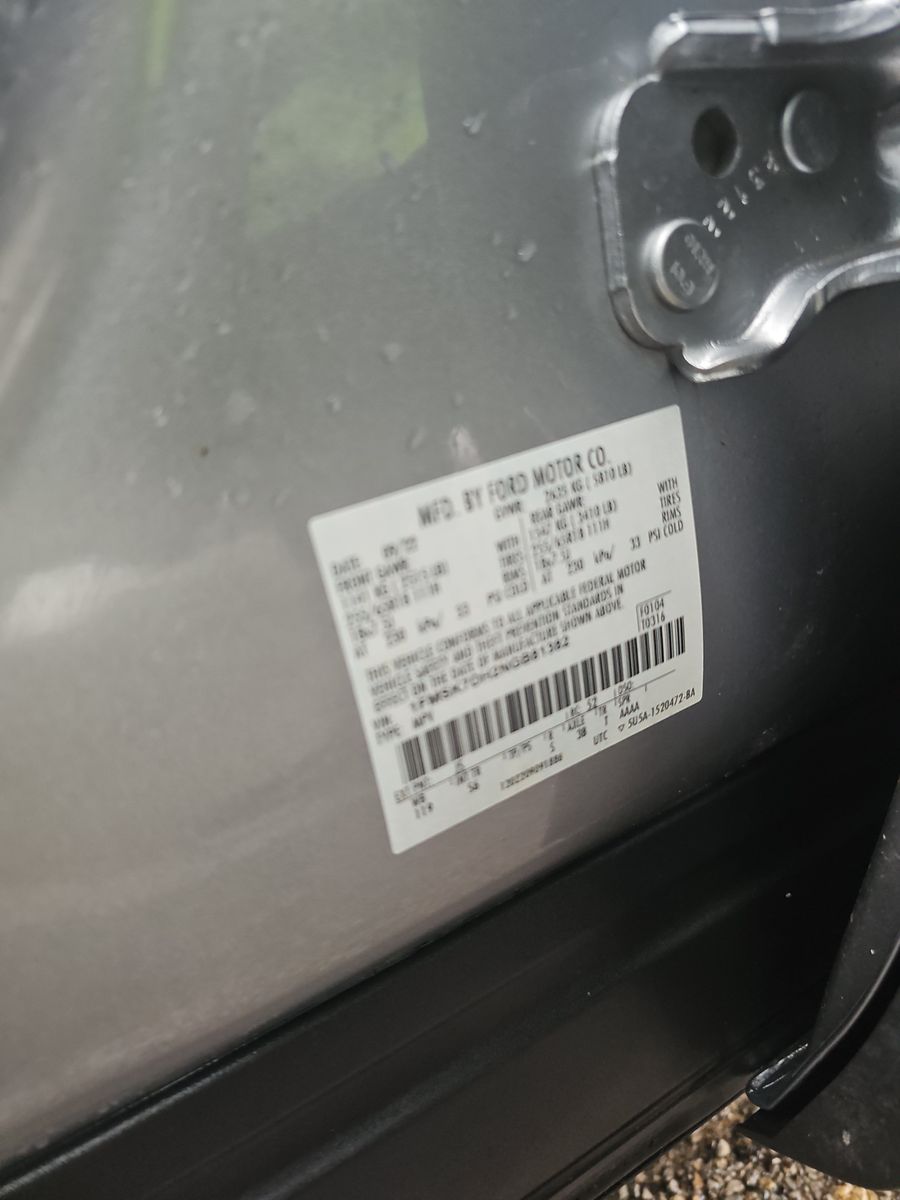 2022 Ford Explorer XLT FWD