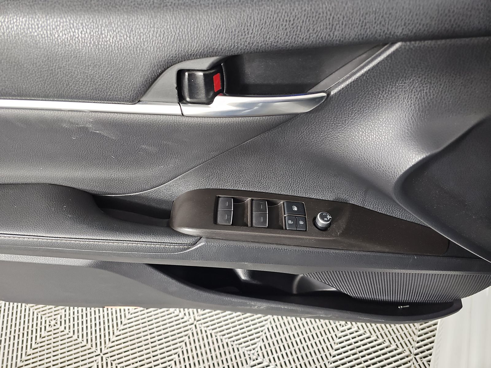 2022 Toyota Camry XSE FWD