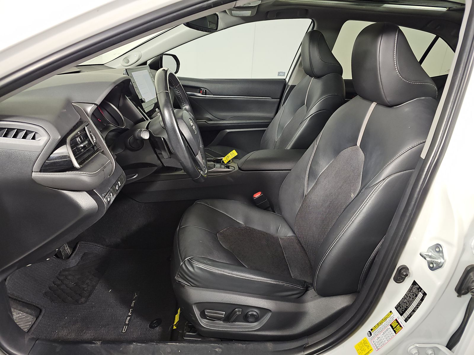 2022 Toyota Camry XSE FWD