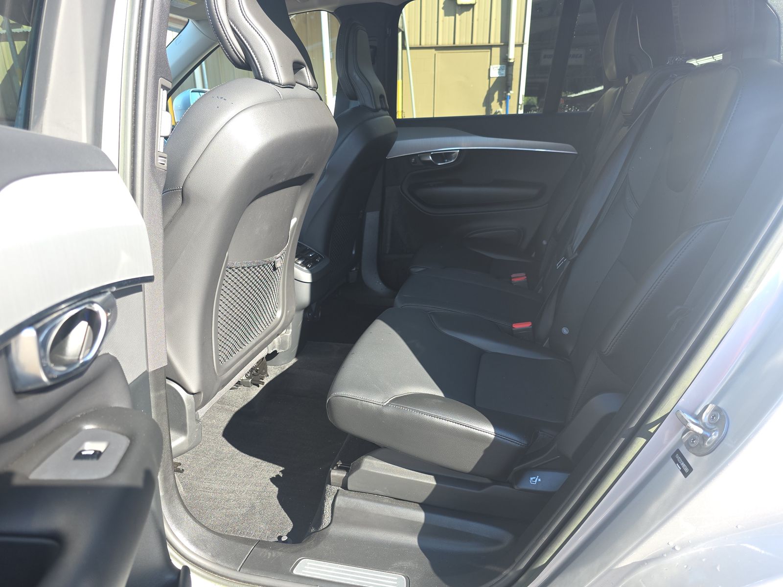 2022 Volvo XC90 T5 Momentum FWD