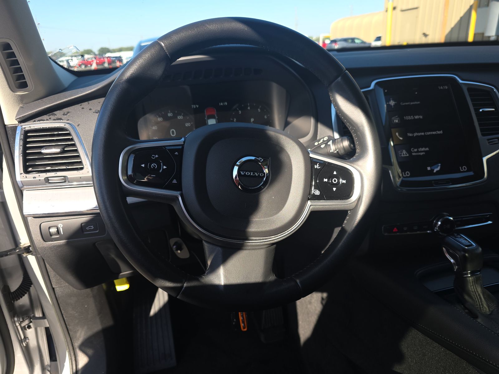 2022 Volvo XC90 T5 Momentum FWD