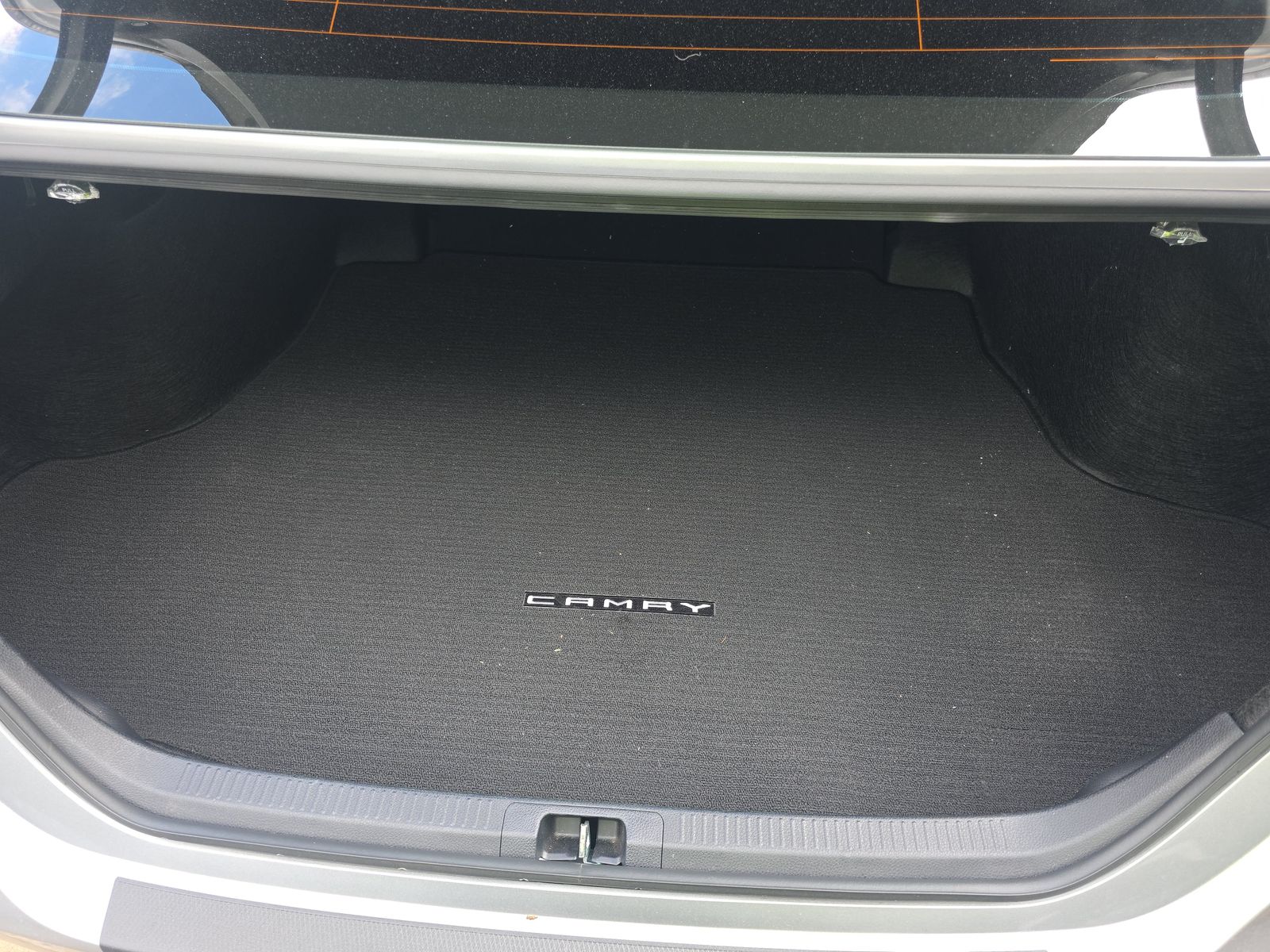 2023 Toyota Camry SE FWD