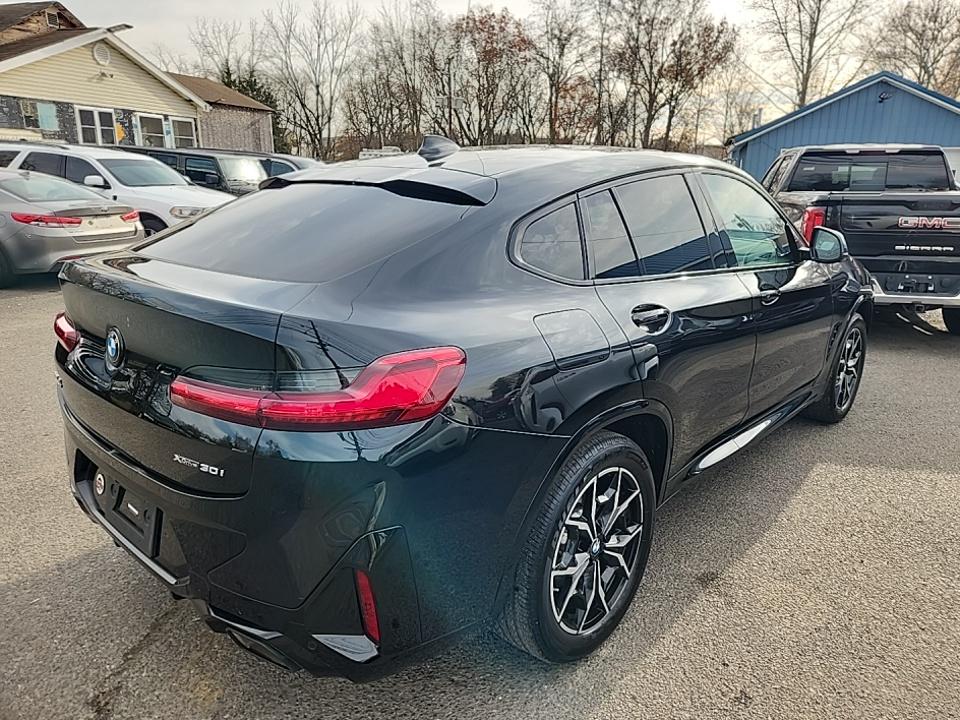 2023 BMW X4 xDrive30i AWD
