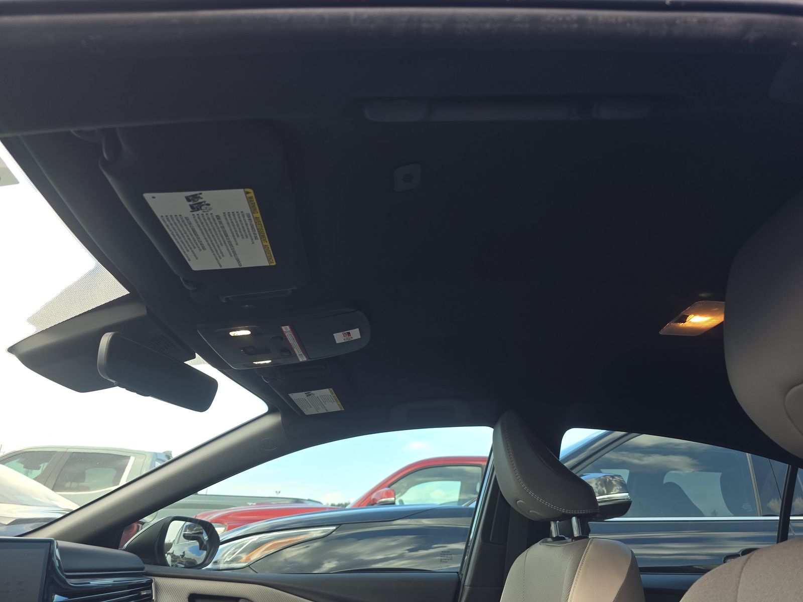 2025 Toyota Camry SE FWD