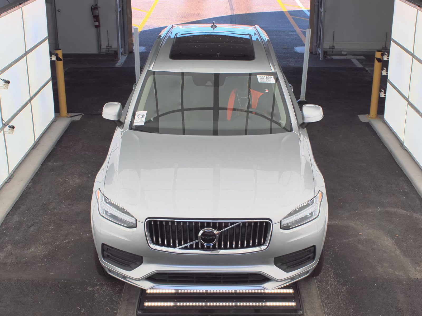 2022 Volvo XC90 T5 Momentum FWD