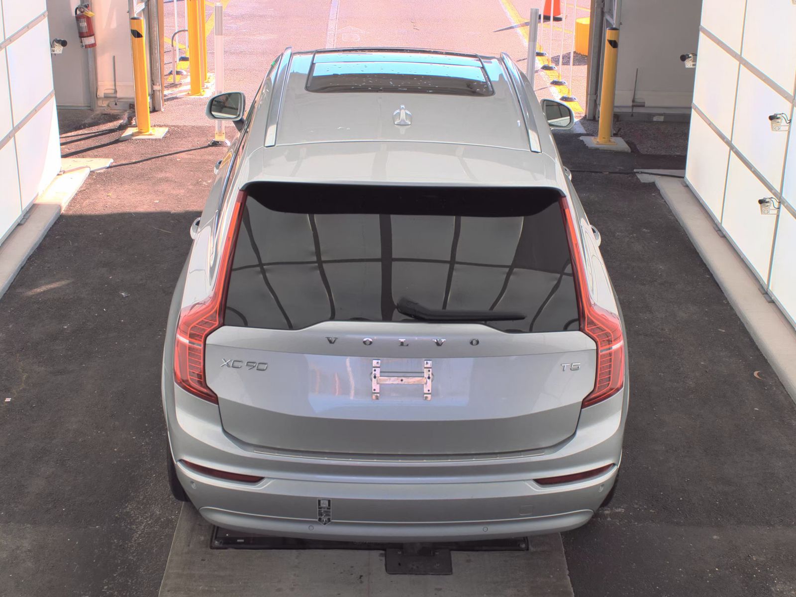 2022 Volvo XC90 T5 Momentum FWD