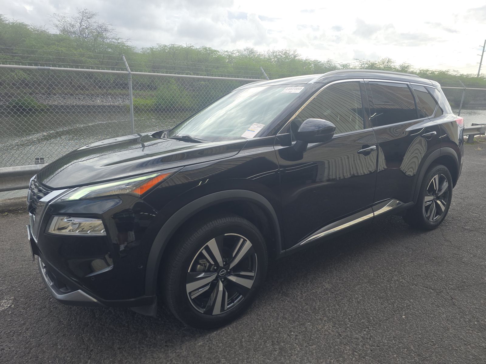 2023 Nissan Rogue SL FWD