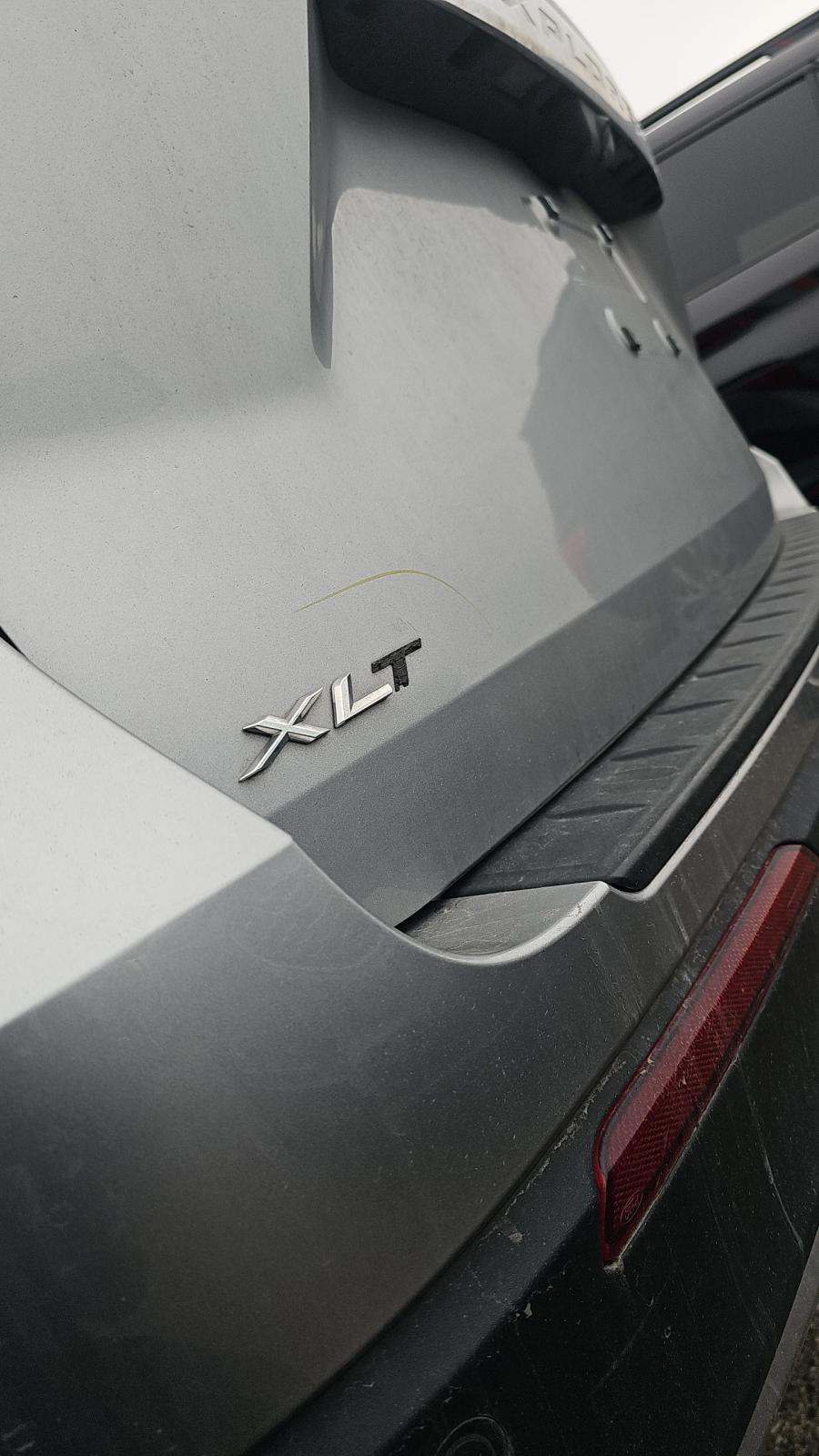 2022 Ford Explorer XLT AWD