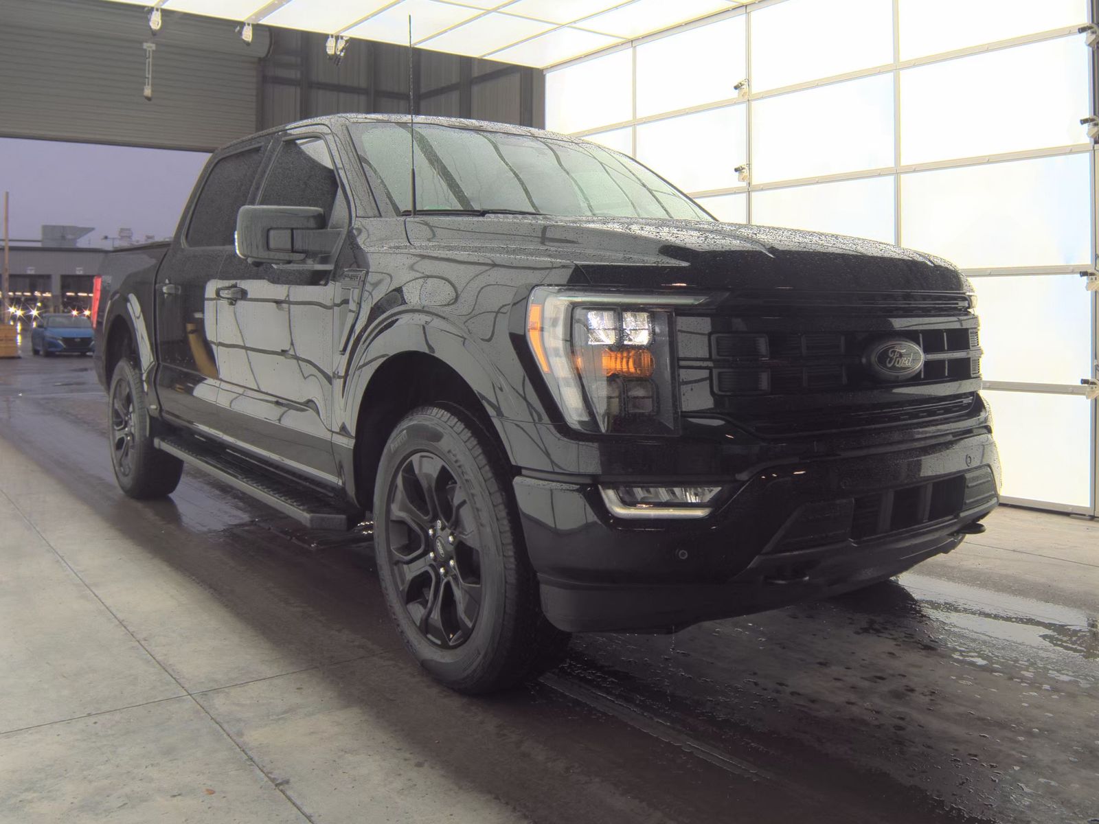 2023 Ford F-150 XLT AWD