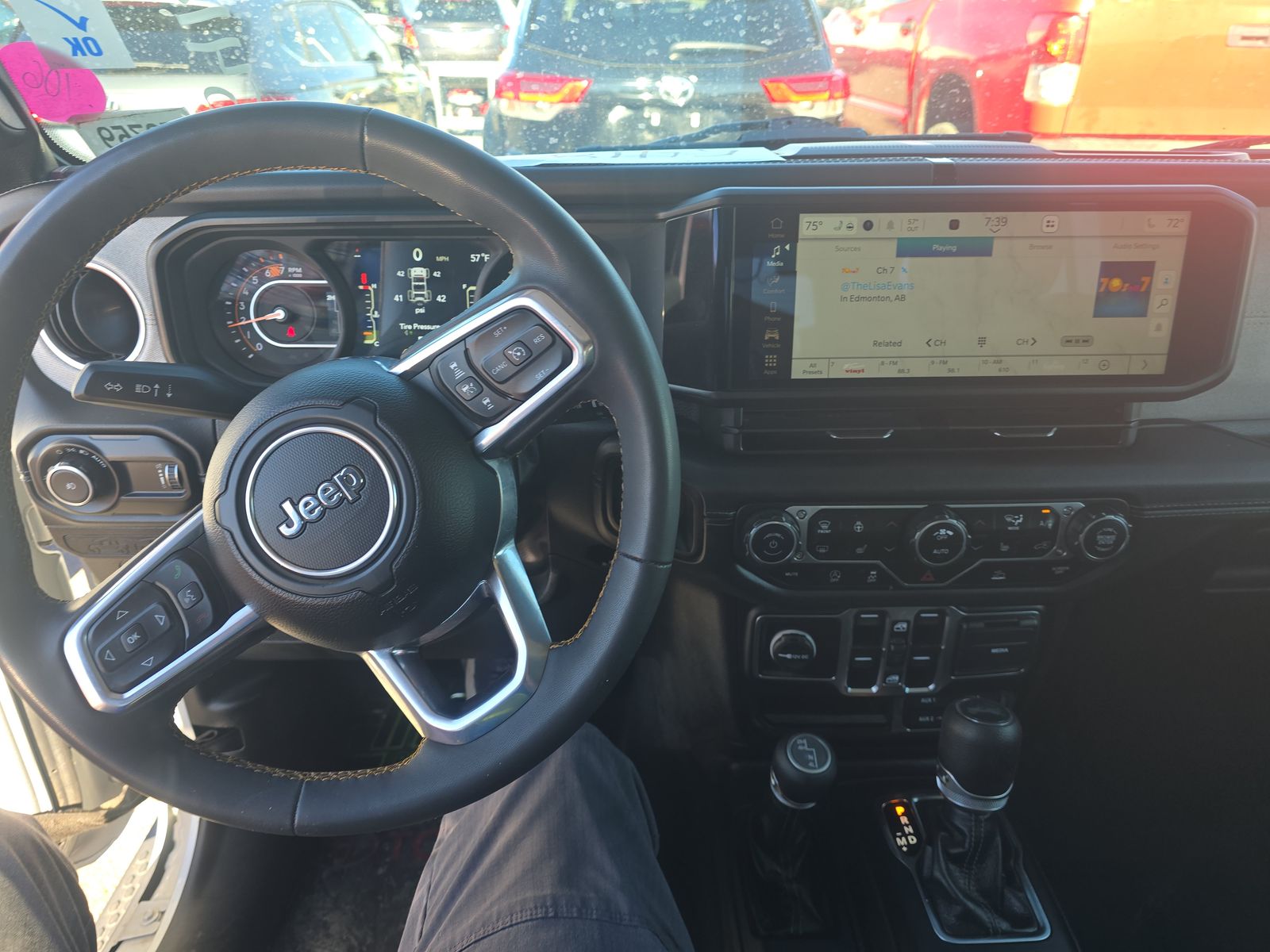 2024 Jeep Wrangler Sahara AWD