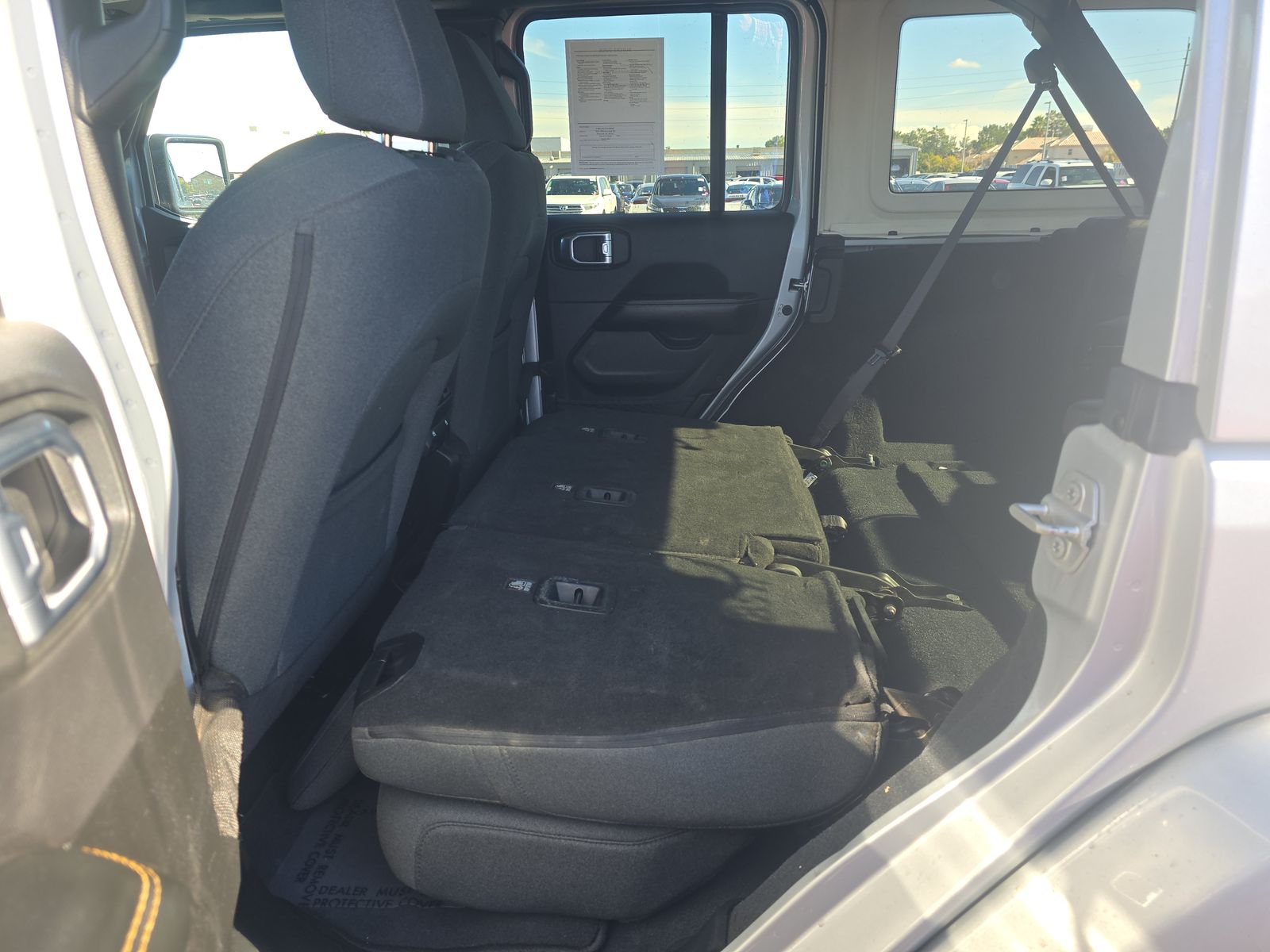 2024 Jeep Wrangler Sahara AWD