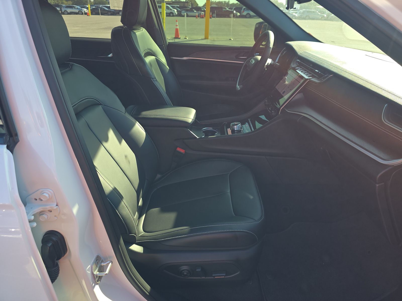 2025 Jeep Grand Cherokee Limited RWD