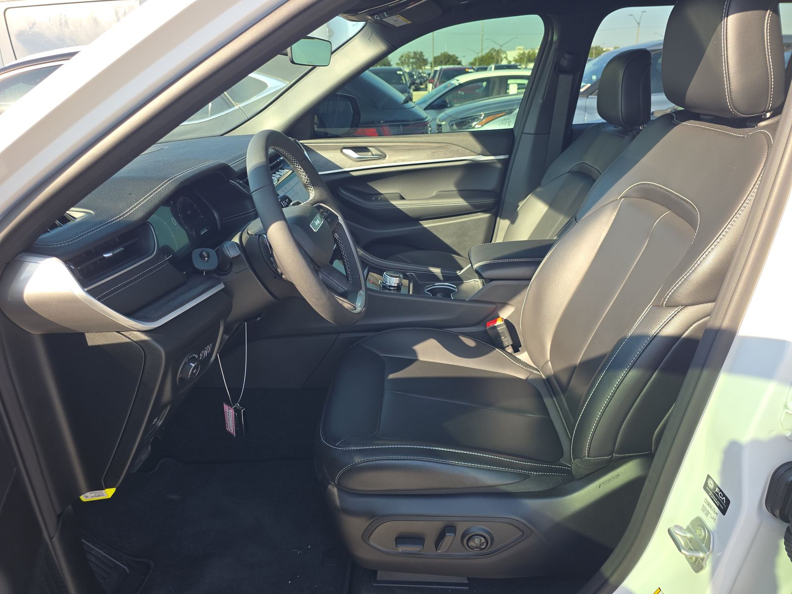 2025 Jeep Grand Cherokee Limited RWD