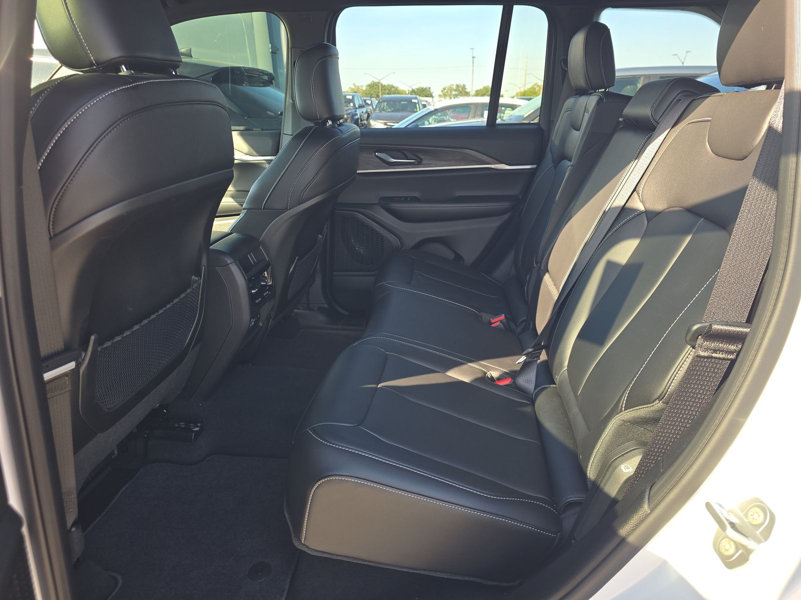 2025 Jeep Grand Cherokee Limited RWD