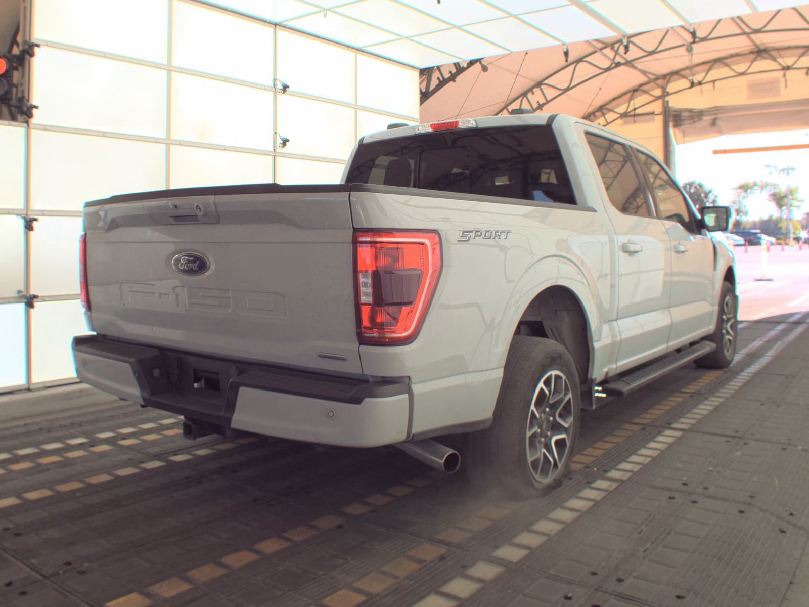 2023 Ford F-150 XLT RWD