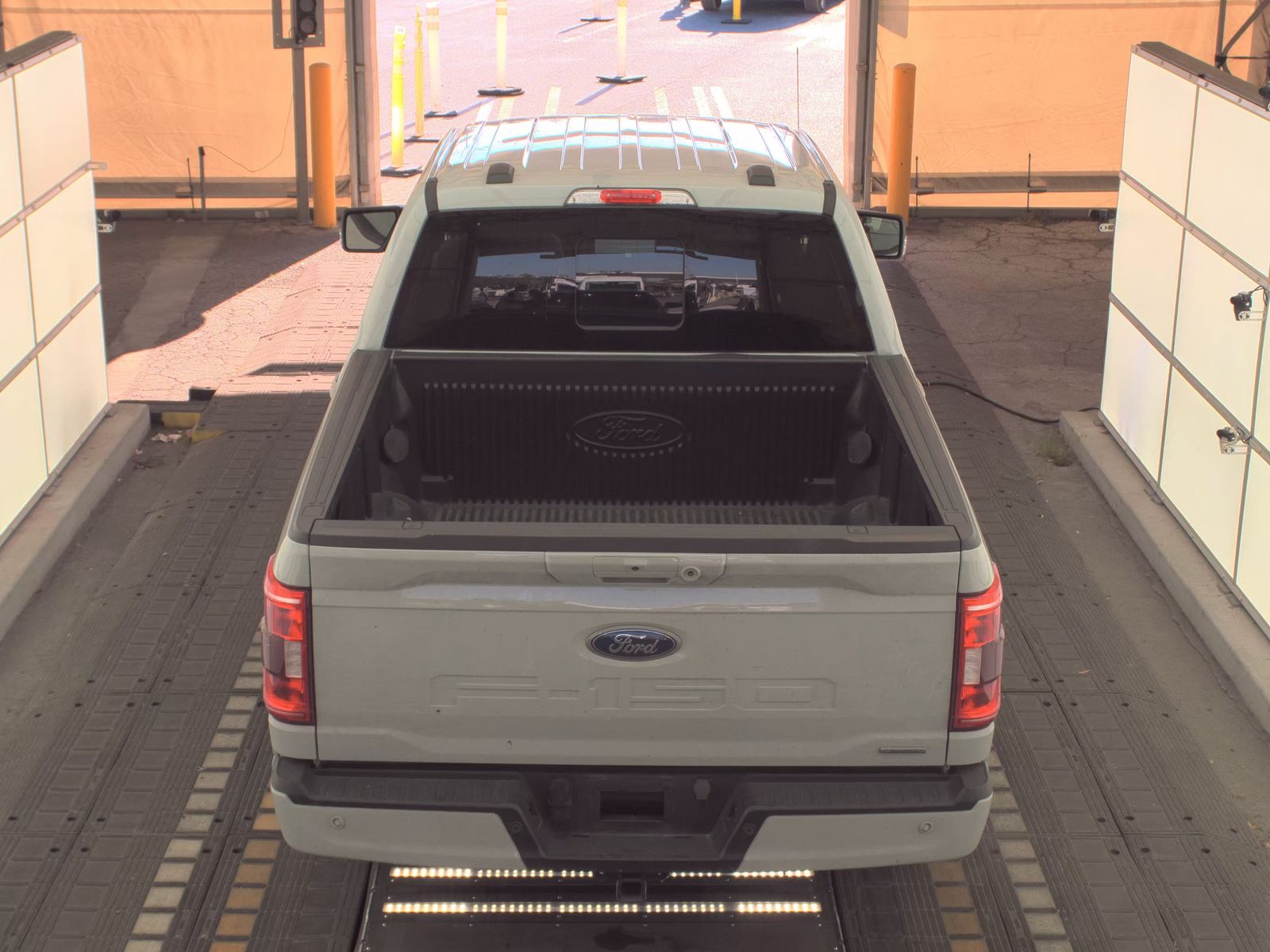 2023 Ford F-150 XLT RWD