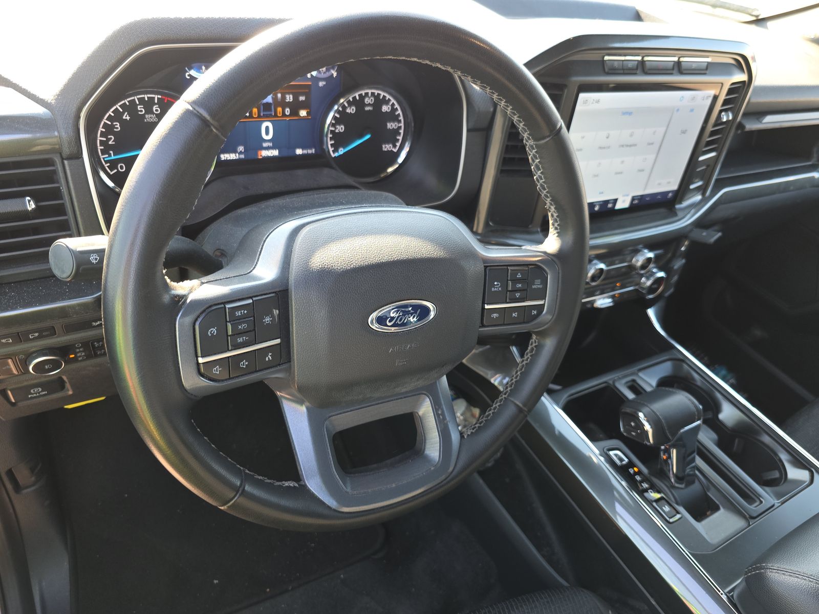 2023 Ford F-150 XLT RWD