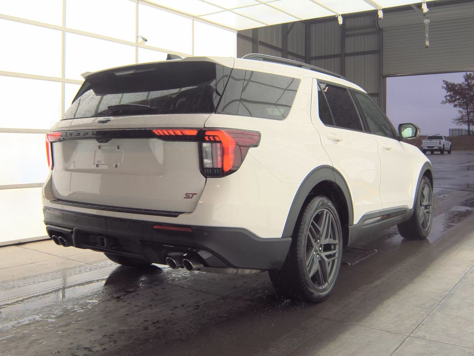 2025 Ford Explorer ST AWD