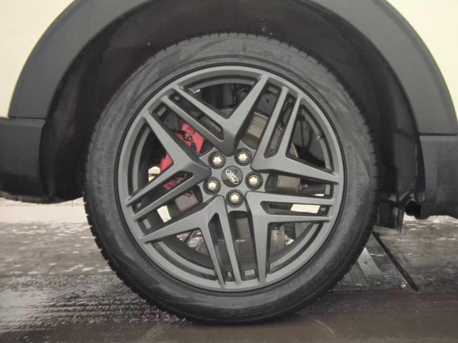 2025 Ford Explorer ST AWD