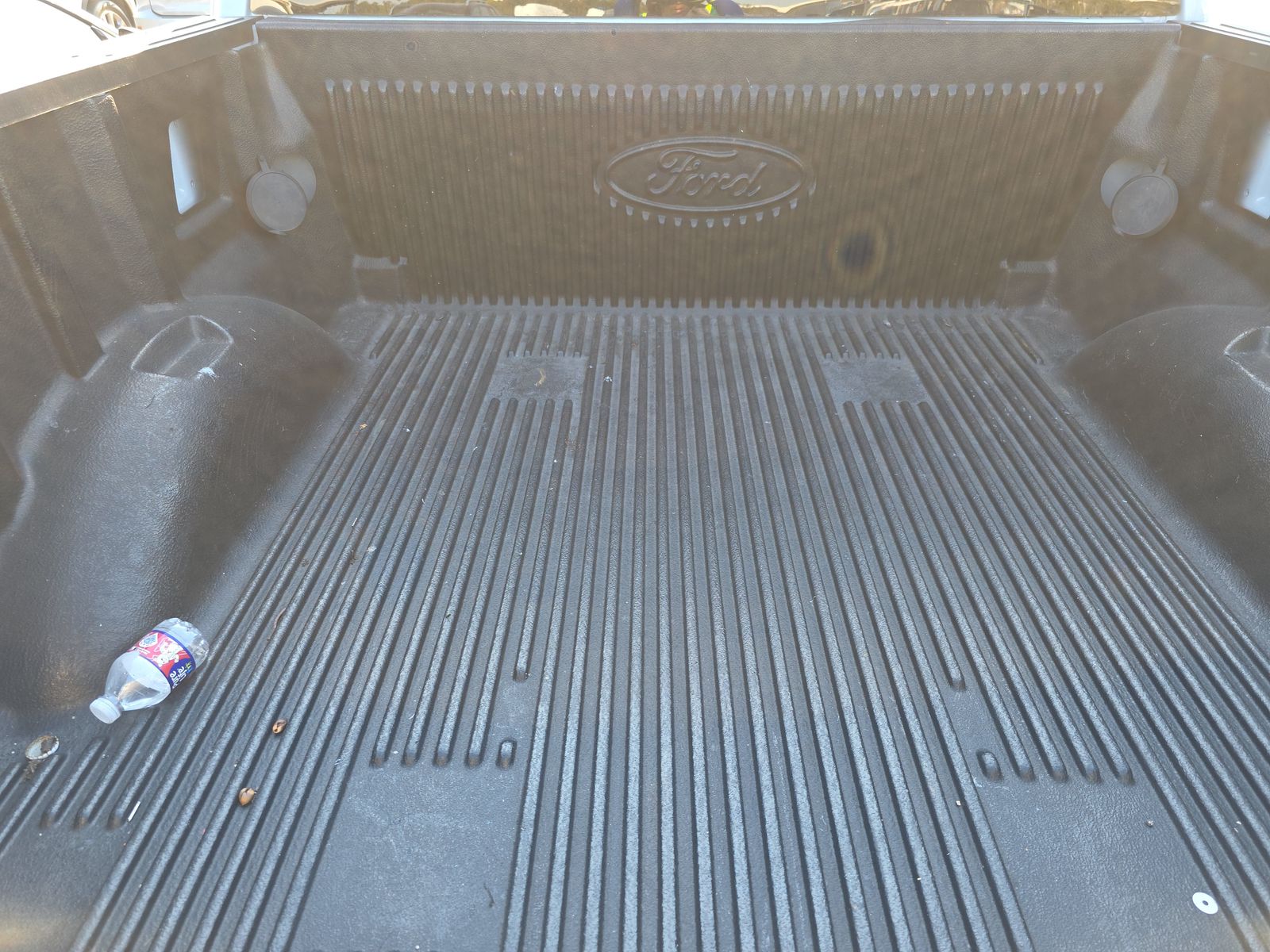 2023 Ford F-150 XLT RWD