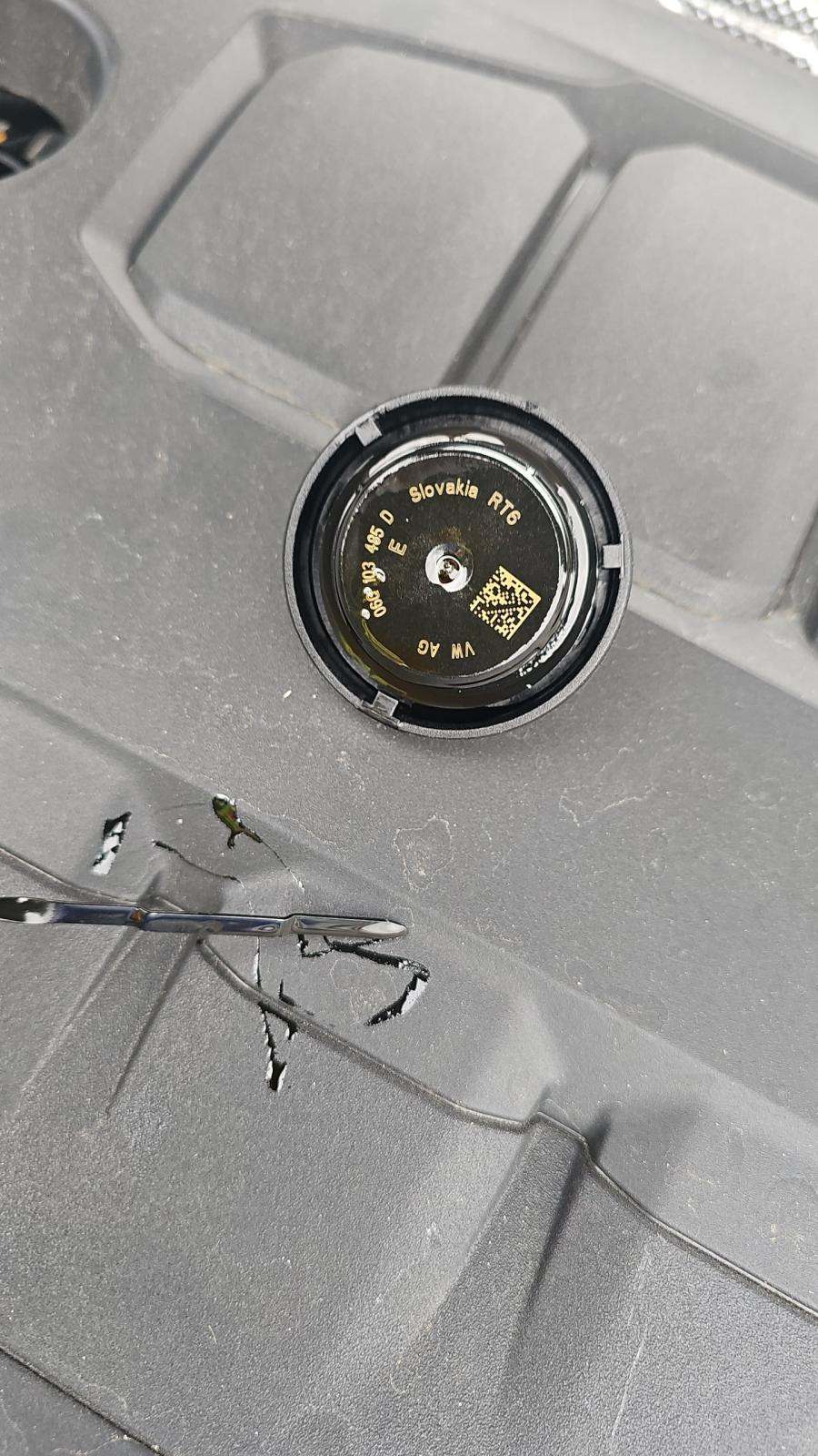 2024 Volkswagen Golf GTI 2.0T SE FWD