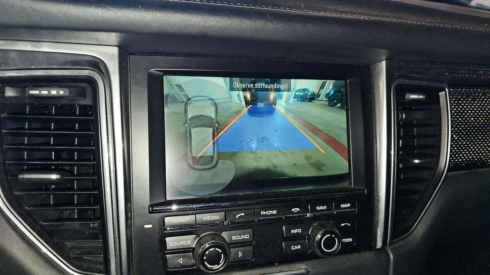 2016 Porsche Macan Turbo AWD