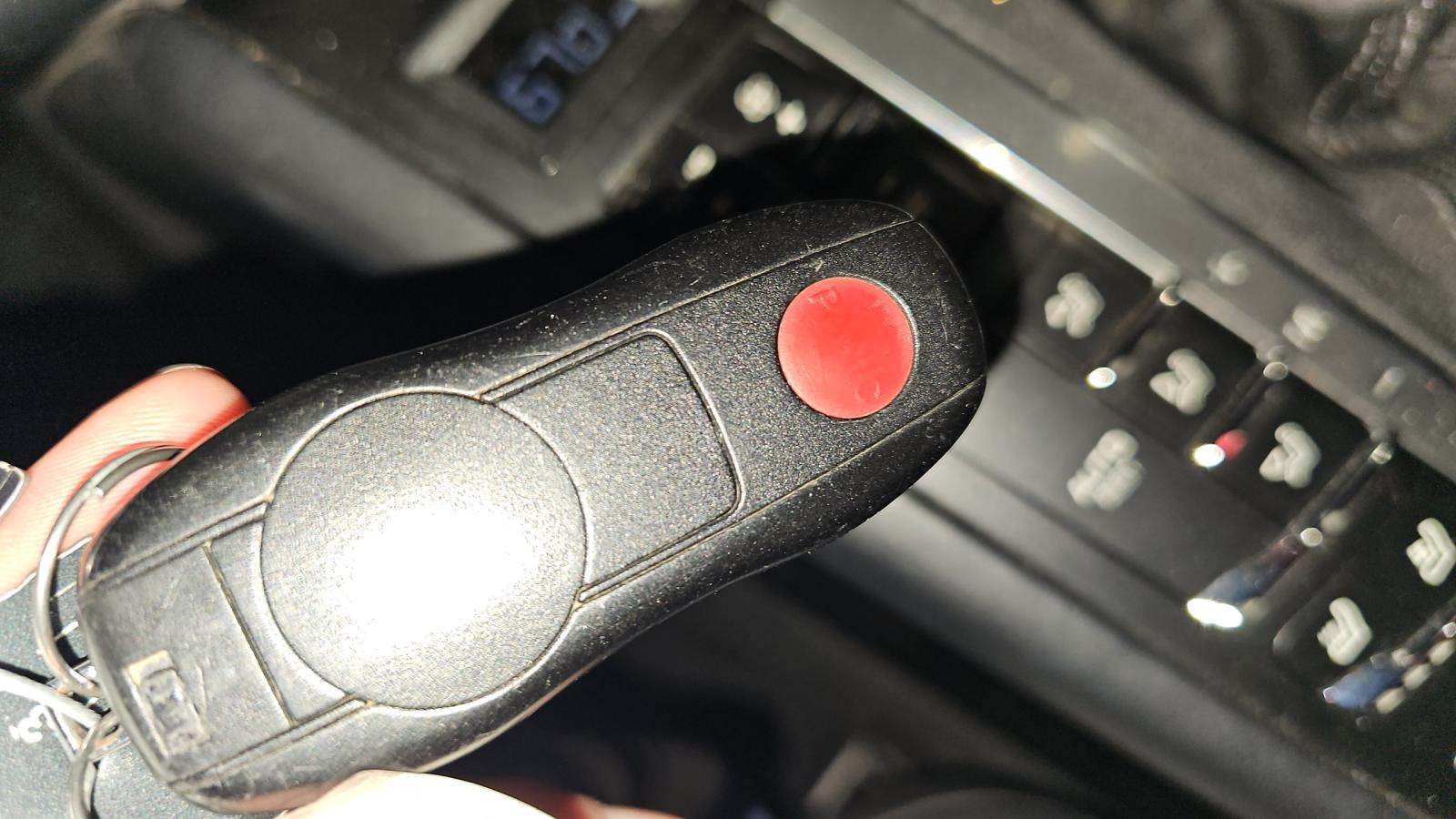 2016 Porsche Macan Turbo AWD