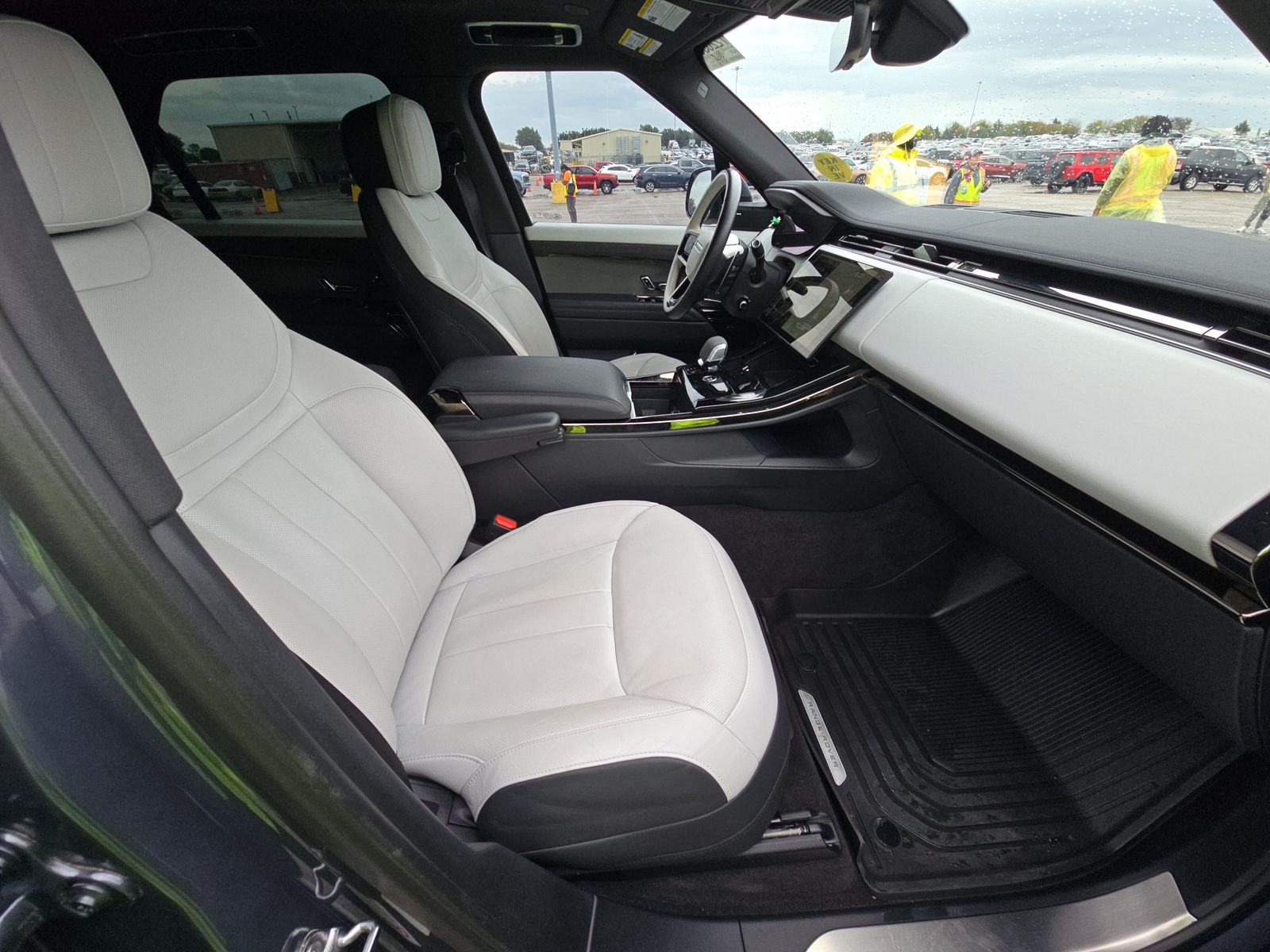 2024 Land Rover Range Rover Sport Dynamic SE AWD