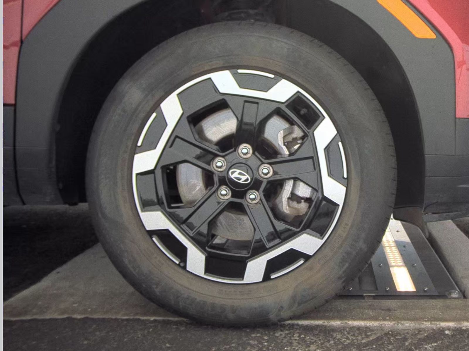 2025 Hyundai Santa Fe SEL FWD