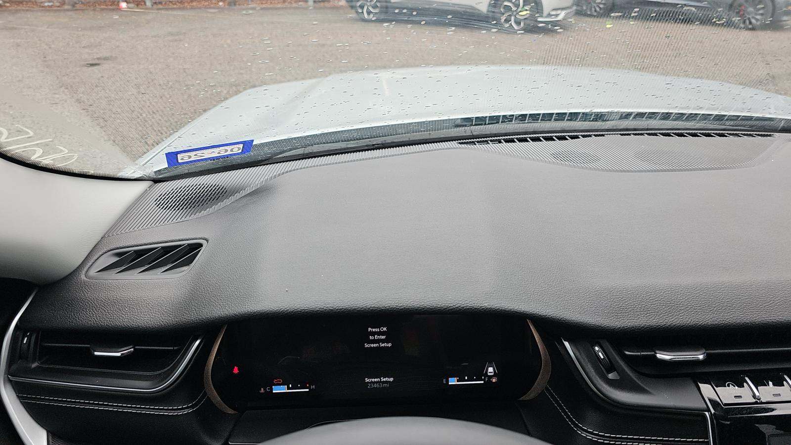 2023 Jeep Grand Cherokee Laredo AWD