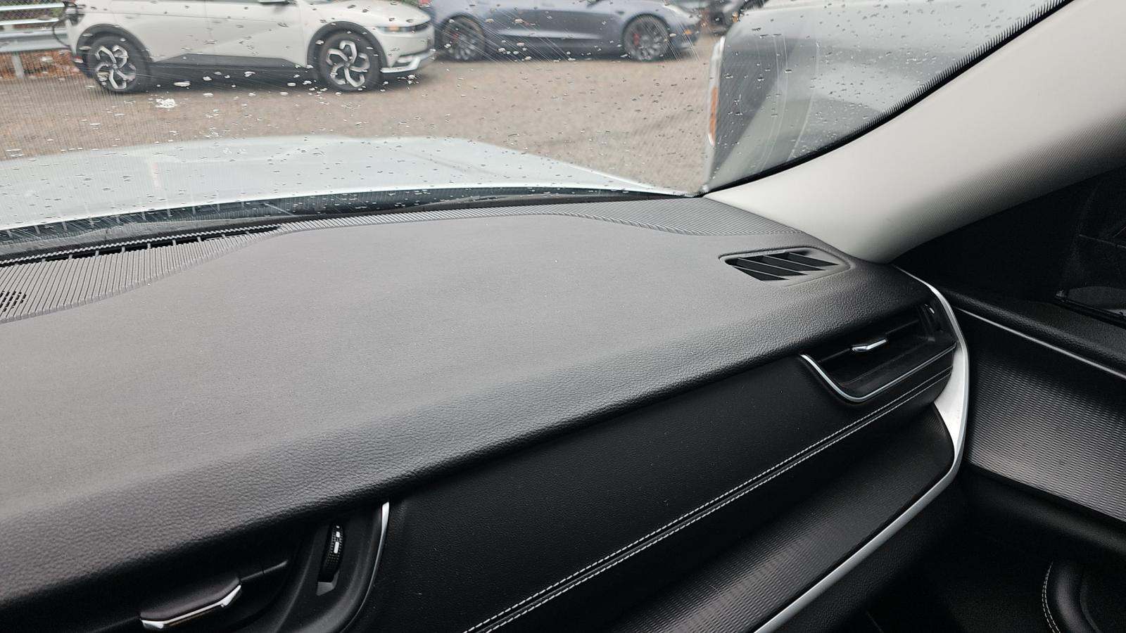 2023 Jeep Grand Cherokee Laredo AWD