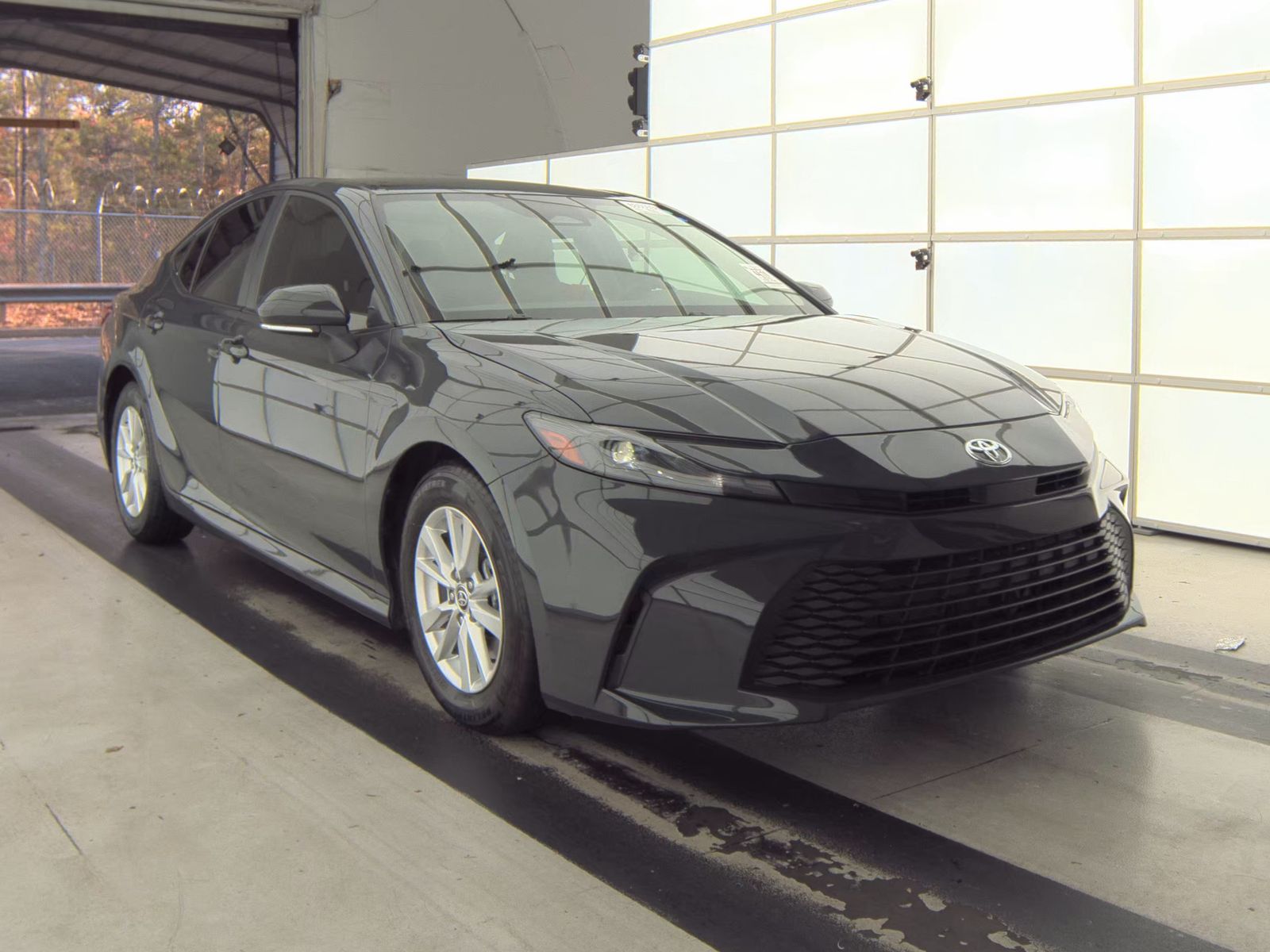 2025 Toyota Camry LE FWD