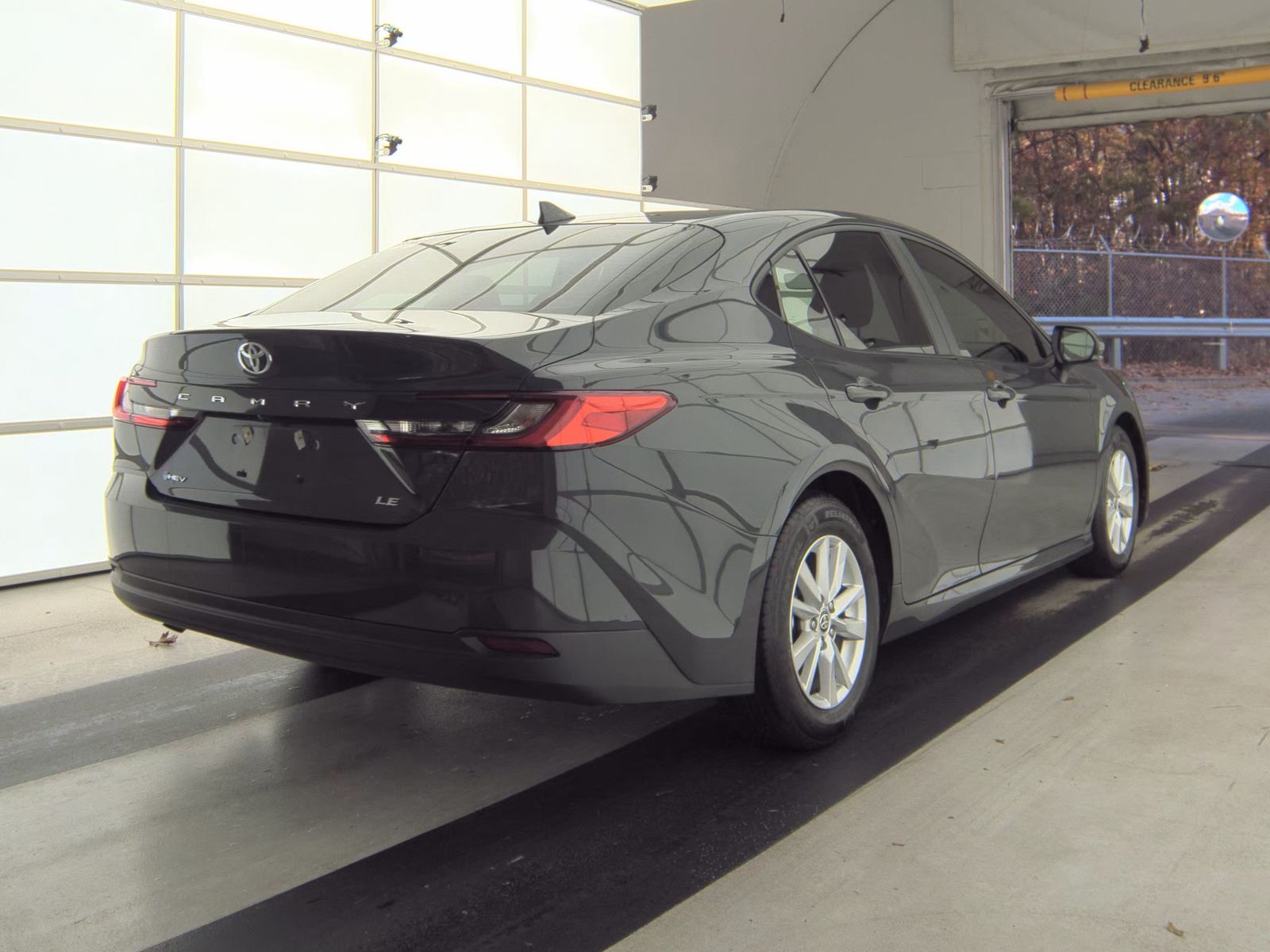 2025 Toyota Camry LE FWD