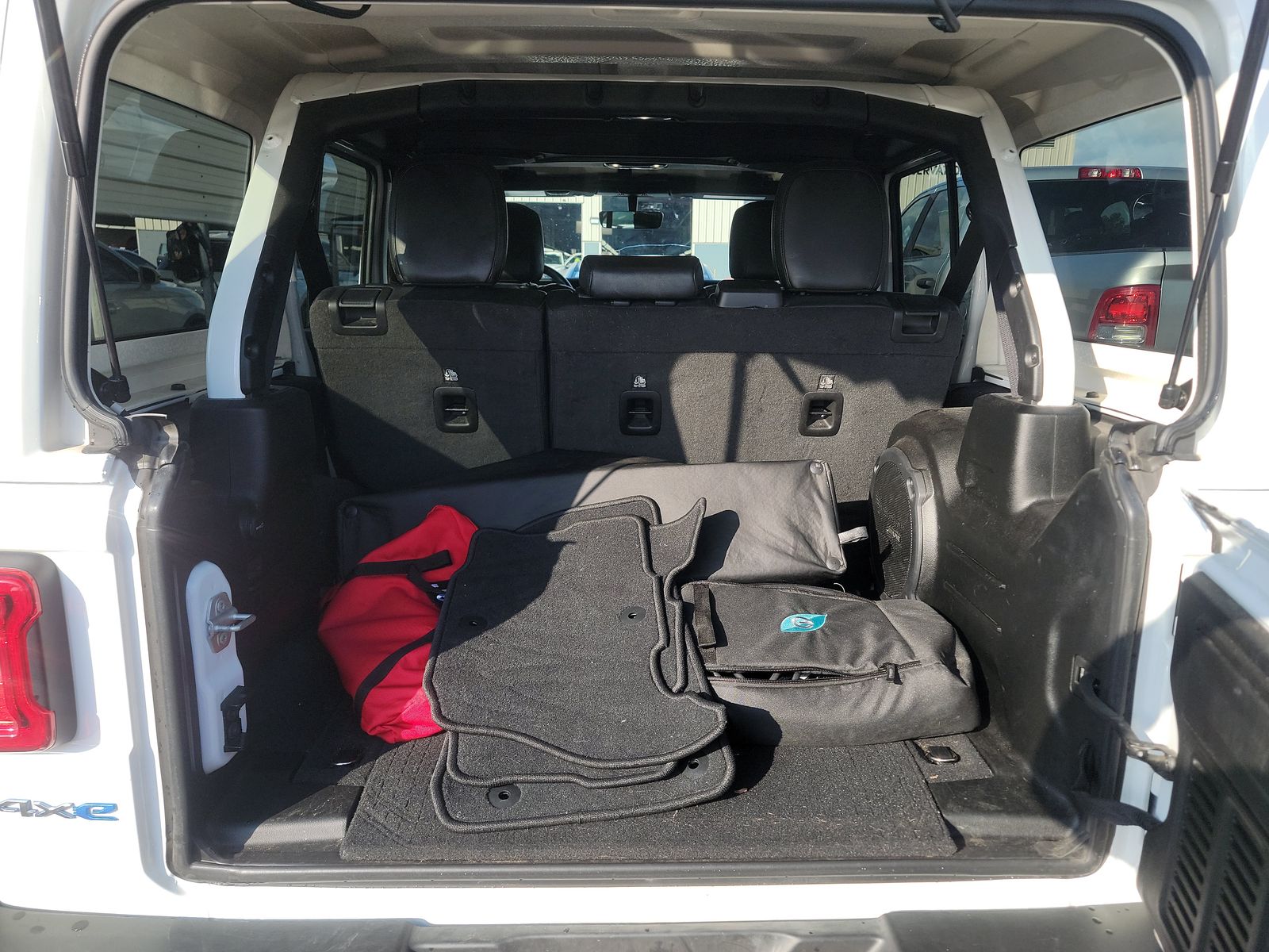 2022 Jeep Wrangler Unlimited 4xe Sahara AWD