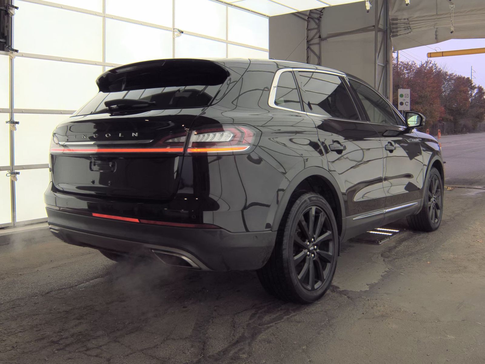 2022 Lincoln Nautilus Reserve AWD