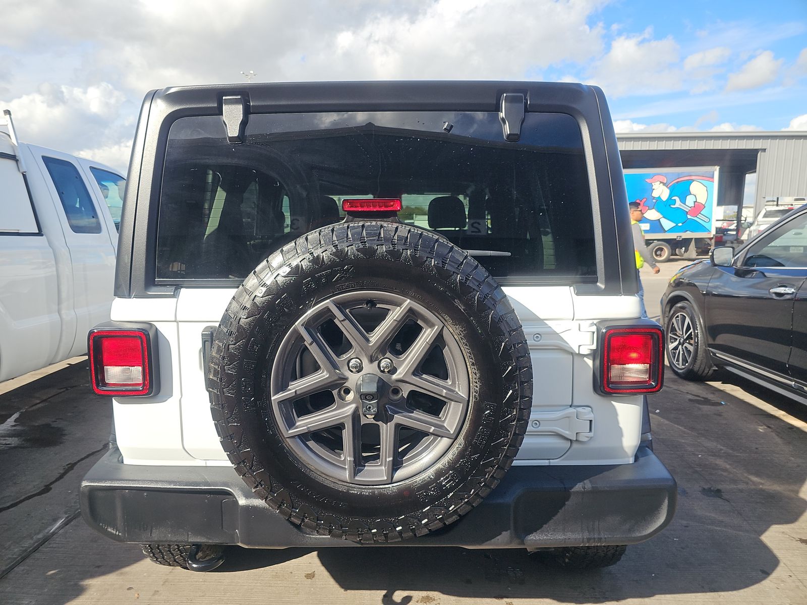 2024 Jeep Wrangler Sport S AWD