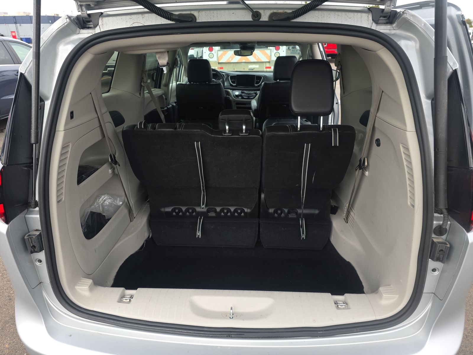 2024 Chrysler Pacifica Touring L FWD