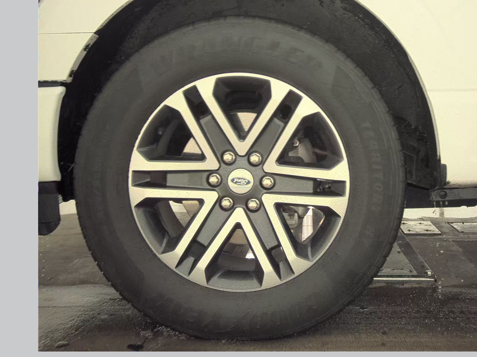 2023 Ford F-150 XL FWD