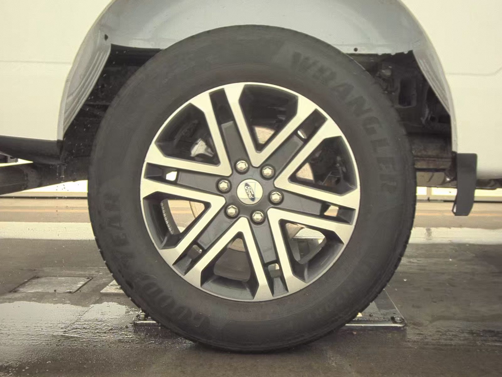 2023 Ford F-150 XL FWD