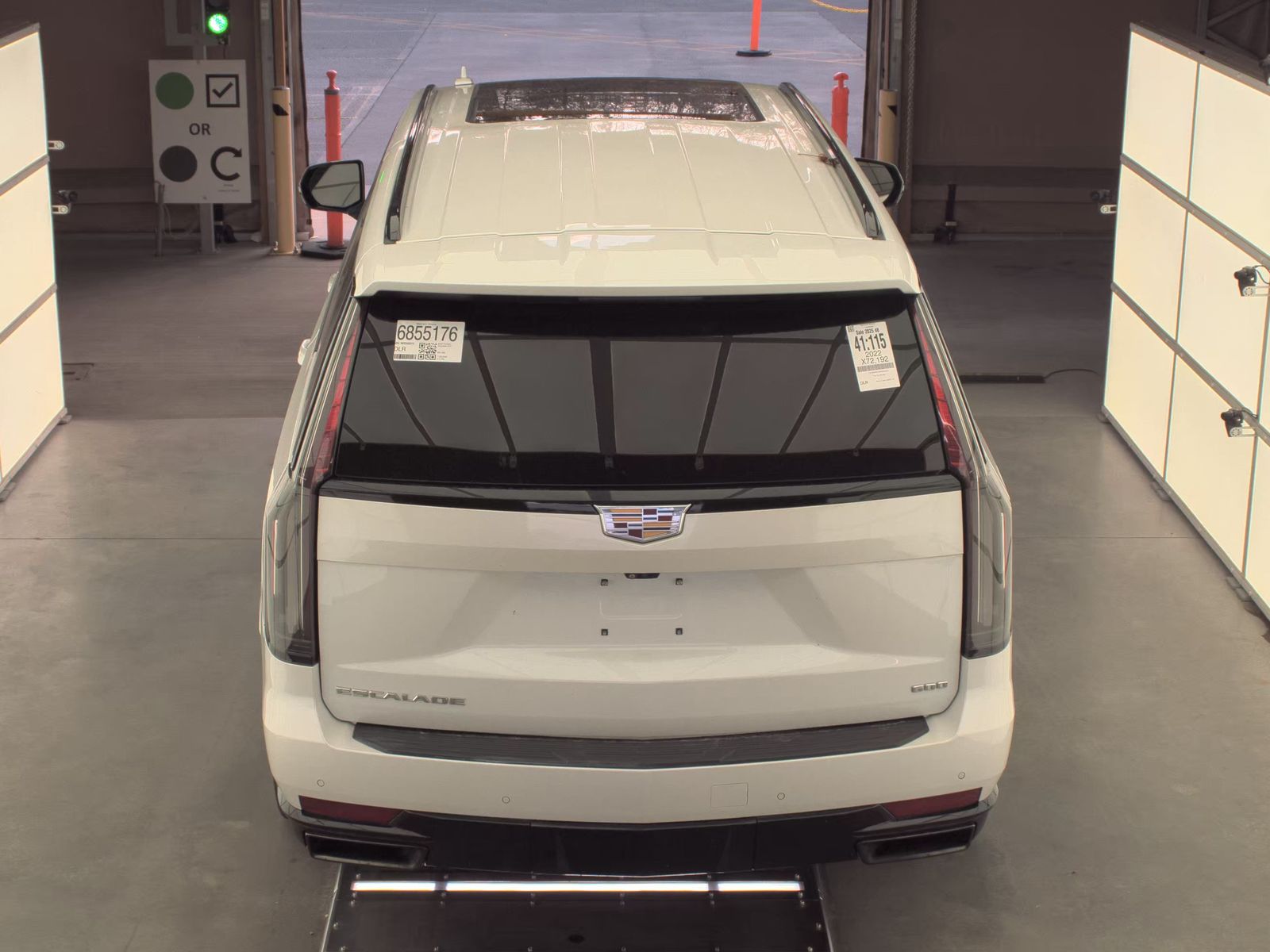 2022 Cadillac Escalade ESV Sport AWD