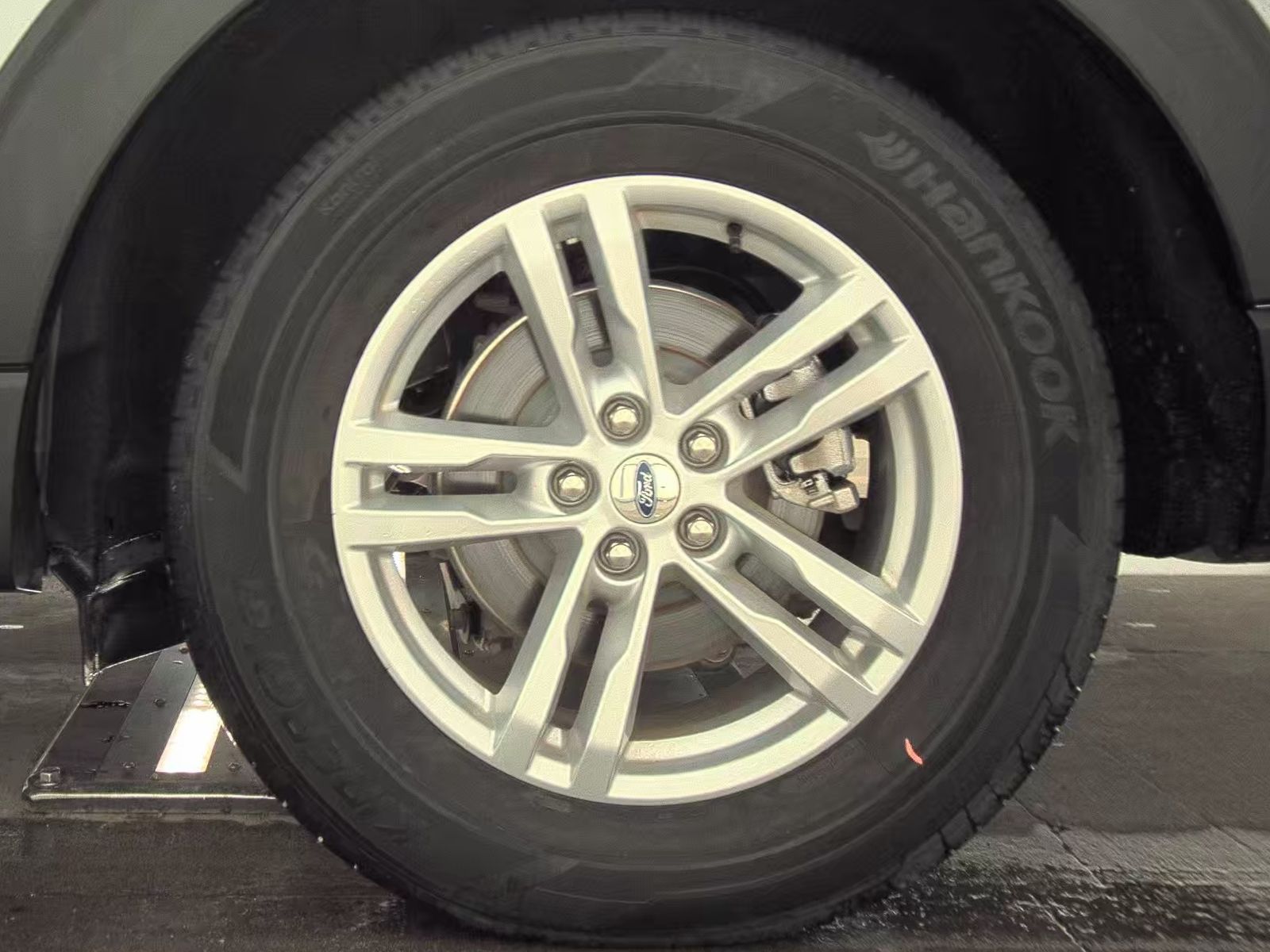 2022 Ford Explorer XLT FWD