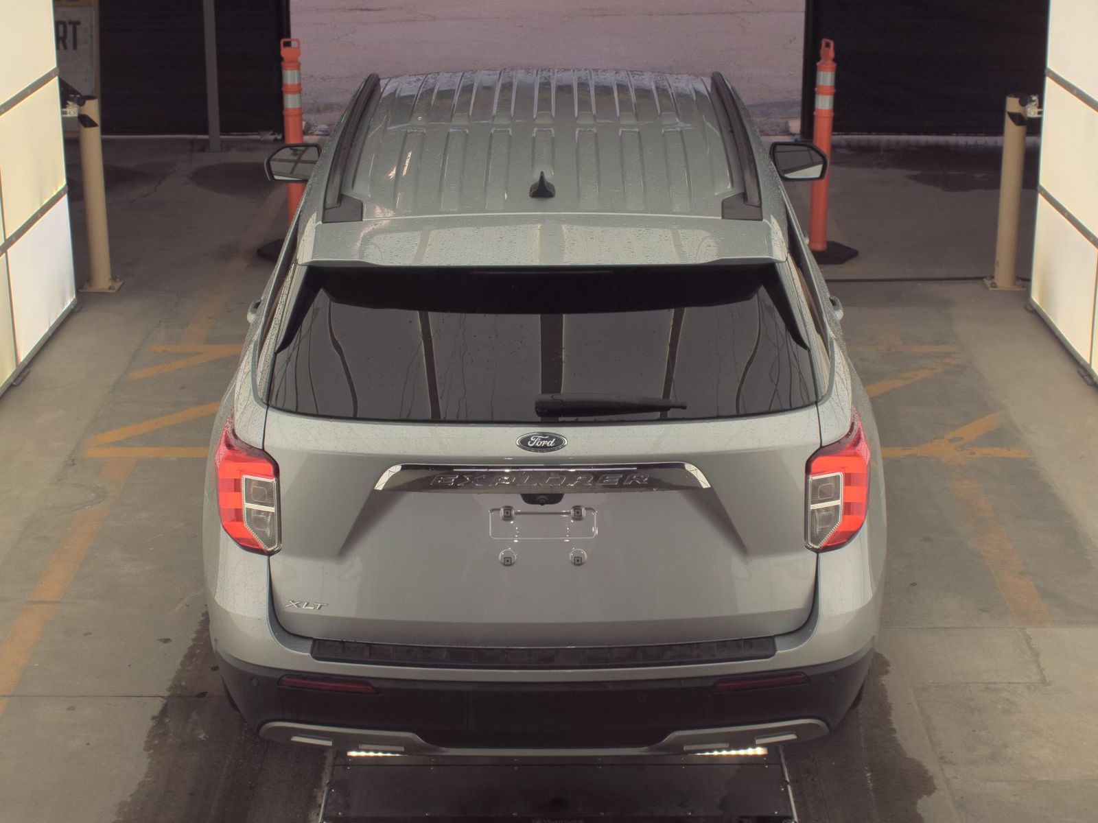 2022 Ford Explorer XLT FWD