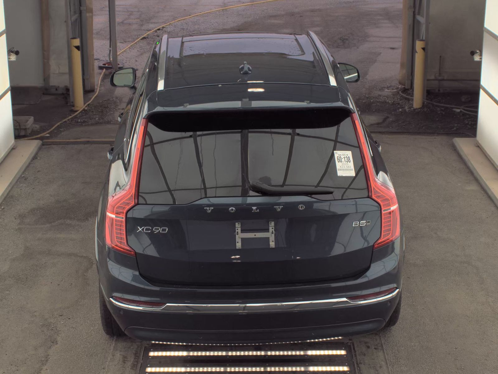 2025 Volvo XC90 B5 Core AWD