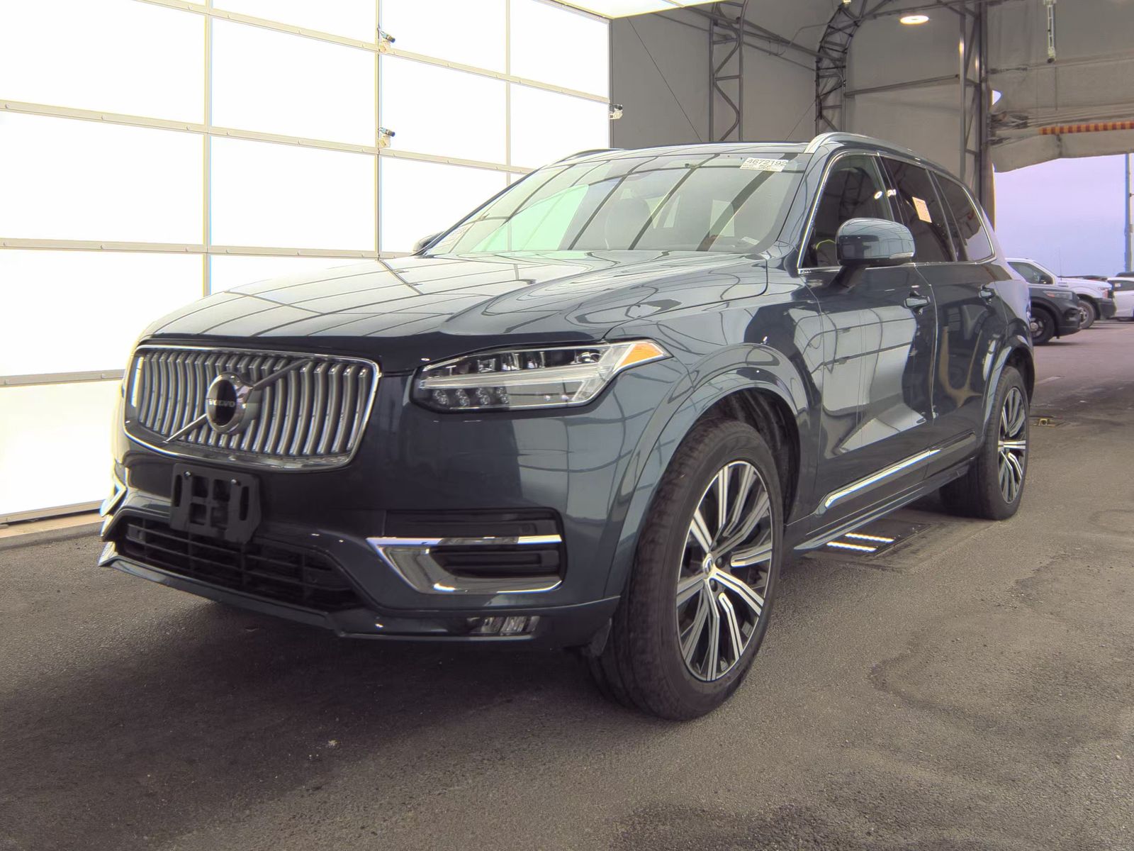 2025 Volvo XC90 B5 Core AWD