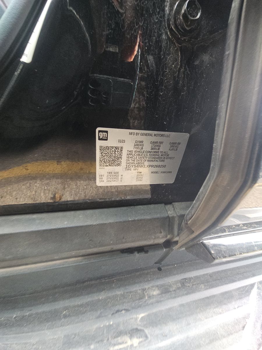 2023 Cadillac Escalade ESV Sport AWD