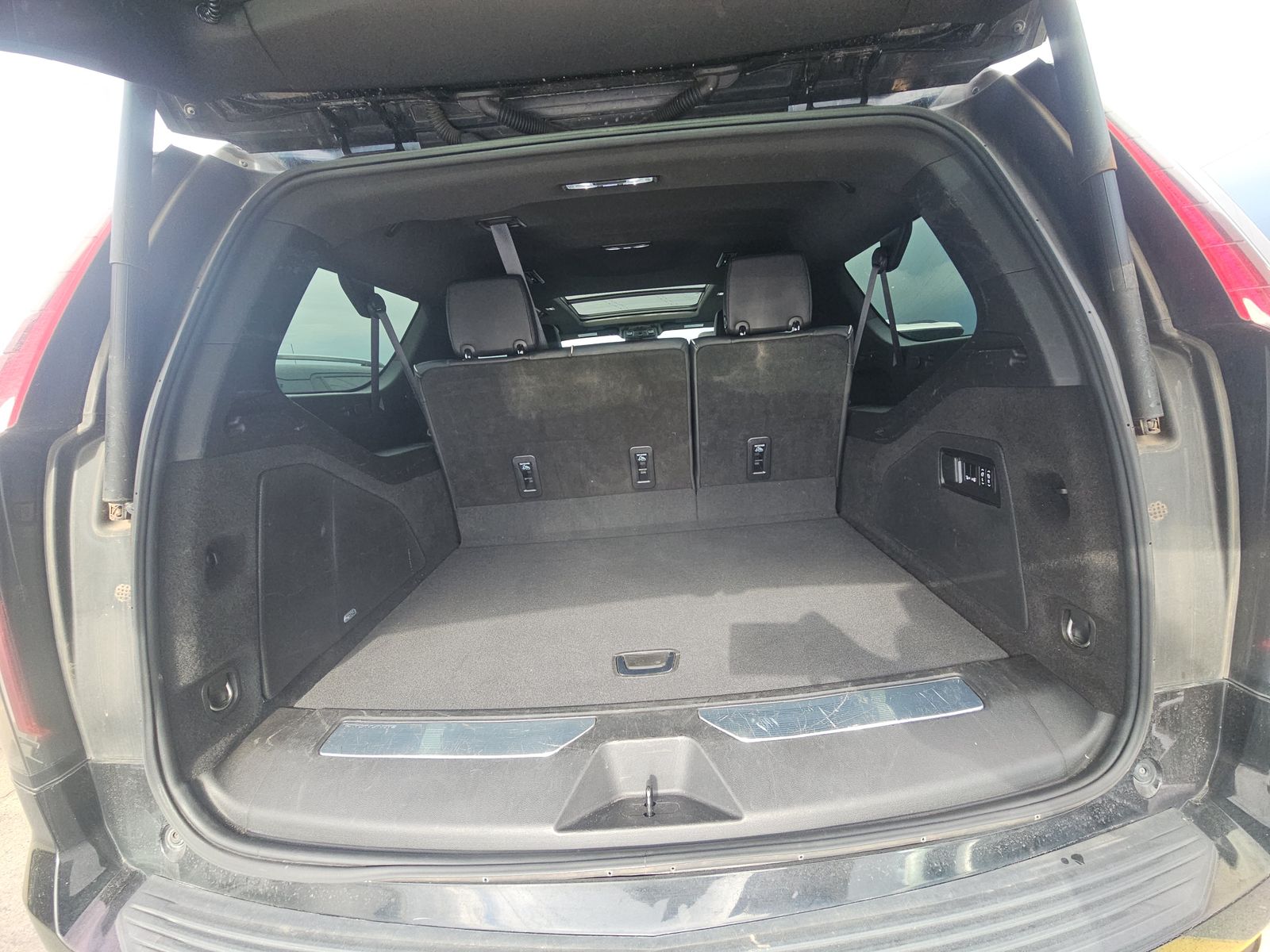 2023 Cadillac Escalade ESV Sport AWD