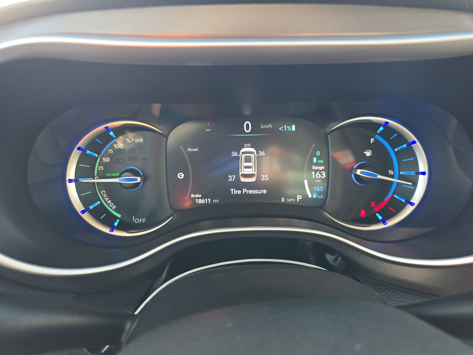 2024 Chrysler Pacifica Hybrid Select FWD