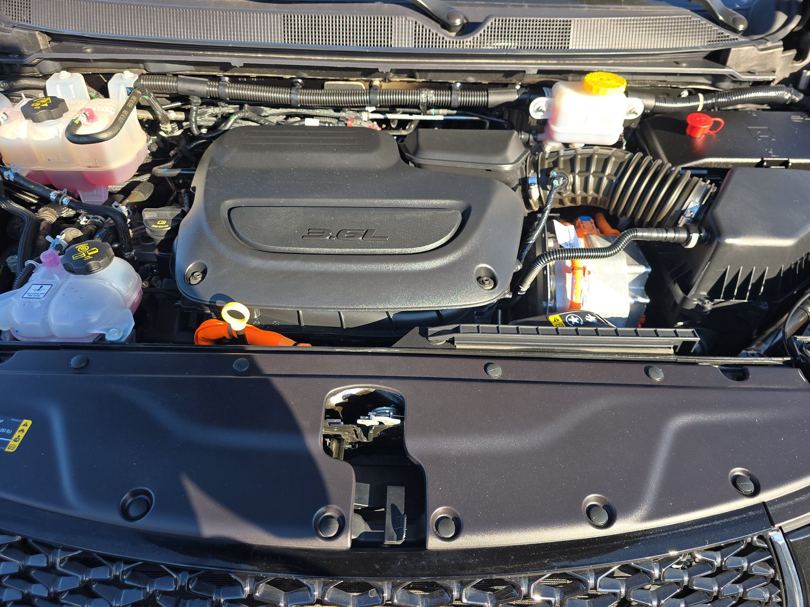 2024 Chrysler Pacifica Hybrid Select FWD