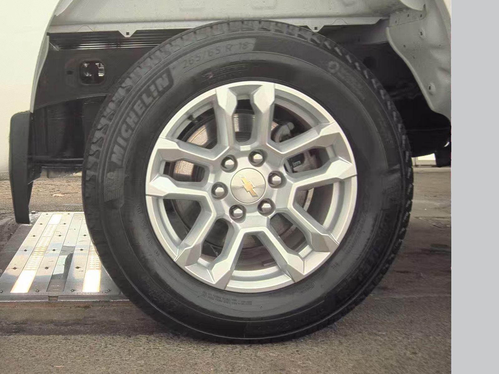 2023 Chevrolet Silverado 1500 LT AWD